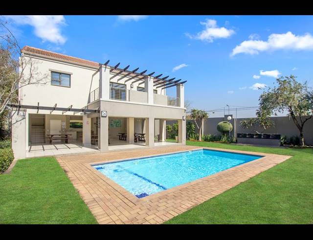 1 BEDROOM APARTMENT FOR SALE IN DOUGLASDALE